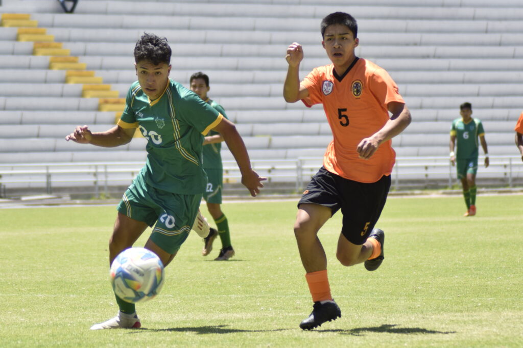 Universidad Católica de Santa María es uno de los equipos favoritos en fútbol varones.