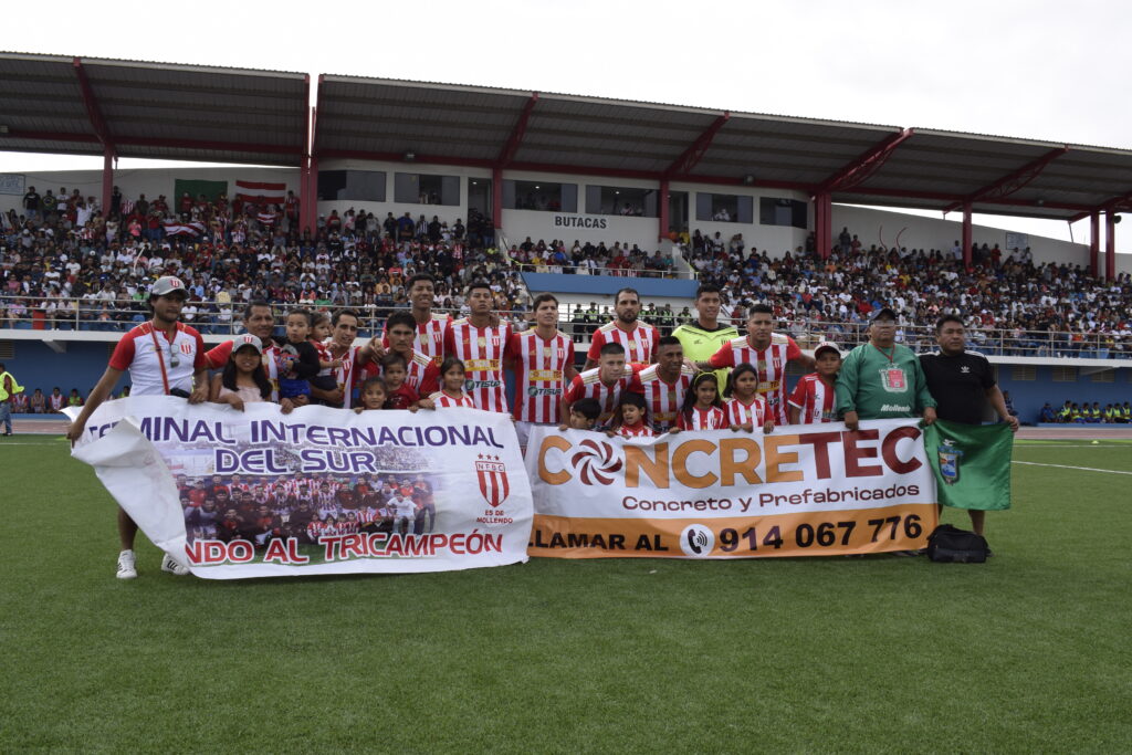Equipo de Nacional en Mollendo en su último partido por Copa Perú 2023.