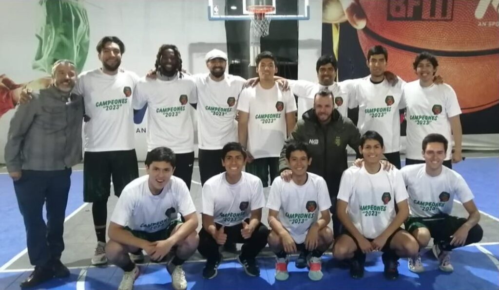 Equipo campeón de la Liga Masculina de Basketball de Arequipa.