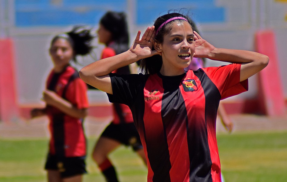 Melgar destacó en los torneos juveniles de fútbol femenino en Arequipa.