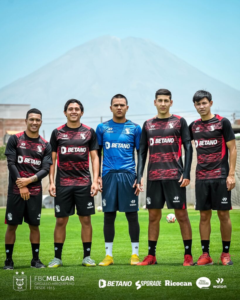 Para el inicio de la pretemporada, 5 futbolistas de la reserva llegaron al primer equipo.